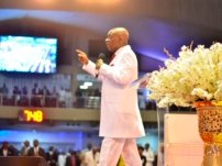 [Sermon] Bishop David Oyedepo – Wonder Of Sowing Into Kingdom Advancement Endeavous